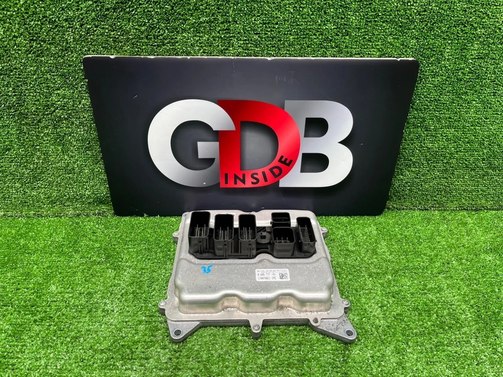 Блок управления двигателем DME BMW 3 series 2013 12148606777 F30 N20B20B