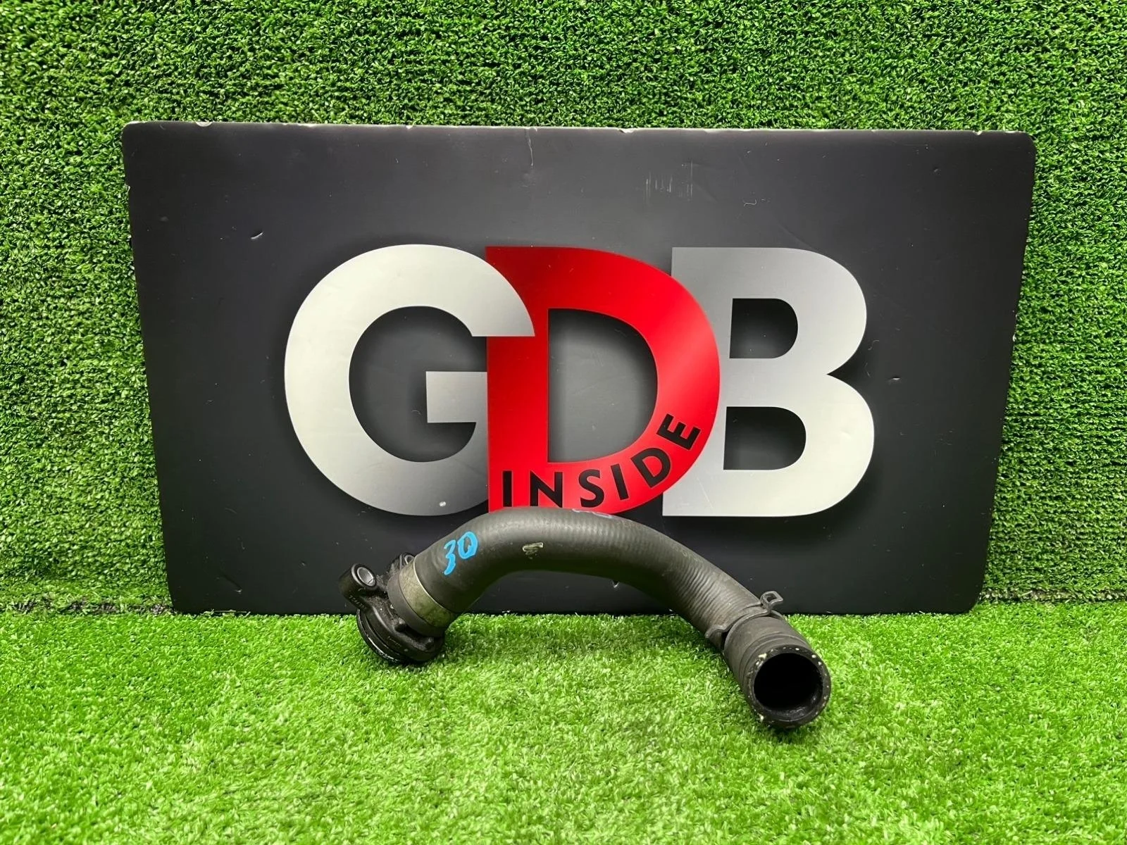 Патрубок системы охлаждения BMW 3 series 2013 11537603514 F30 N20B20B