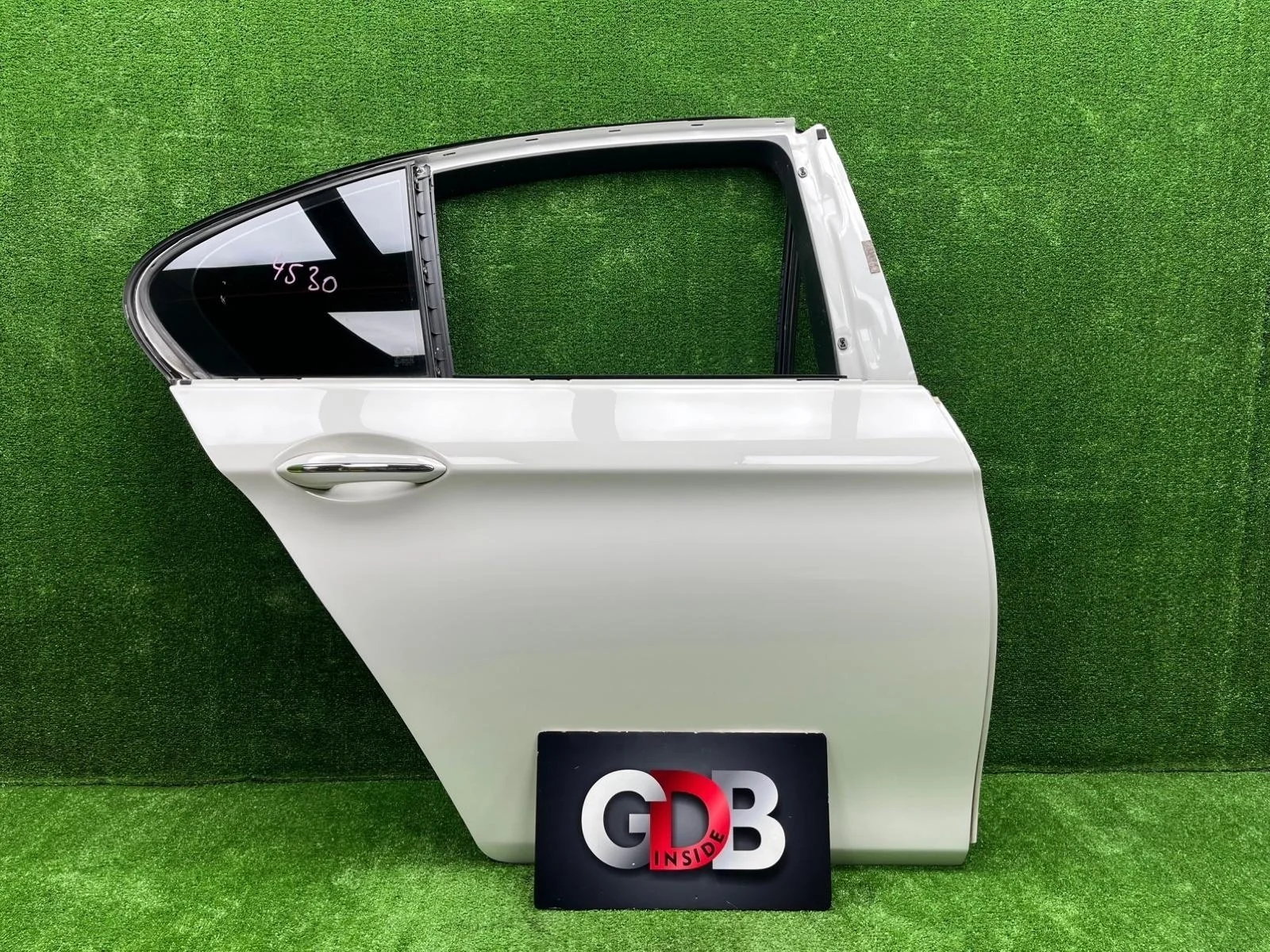 Дверь BMW 5 series 18.01.2011 41007206114 F10 N52B25AF, задняя правая