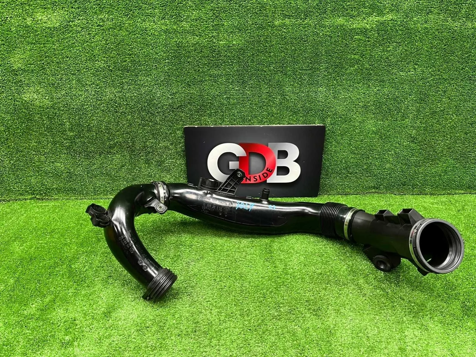 Патрубок воздушного фильтра BMW X5 2012 13717583714 E70 N55B30A