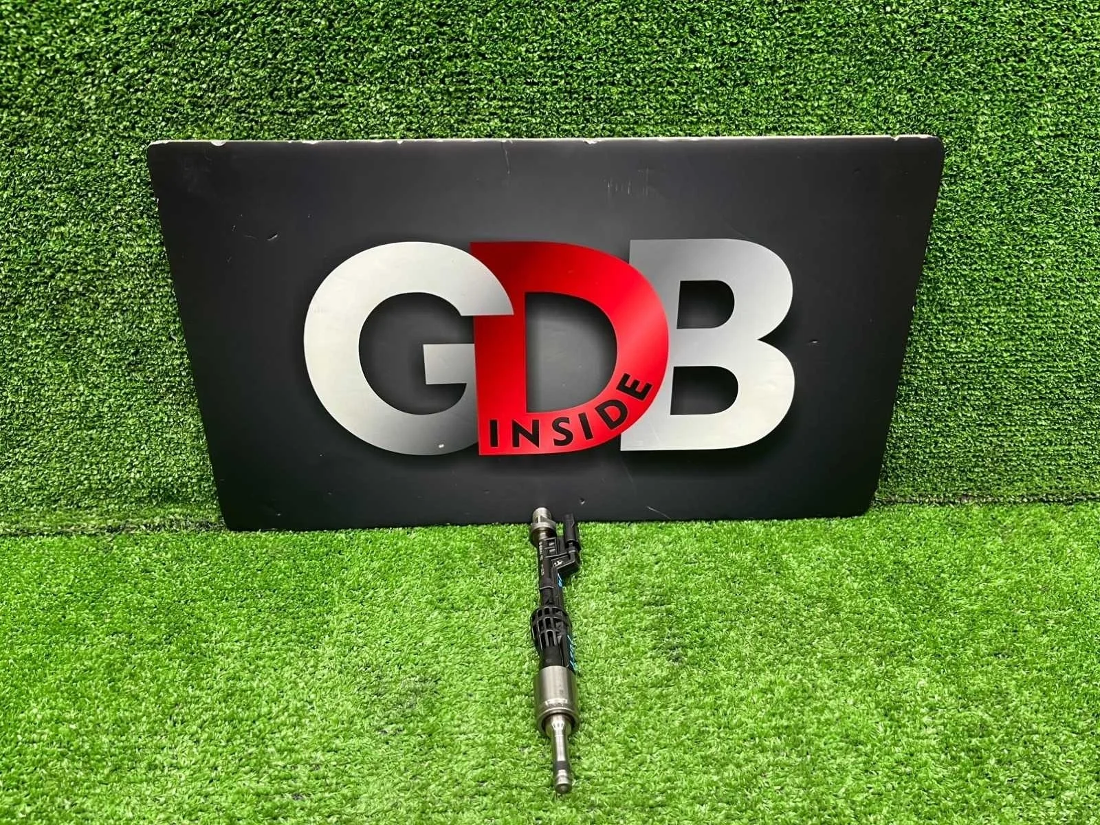 Топливная форсунка Bmw X5 2012 13647597870 E70 N55B30A