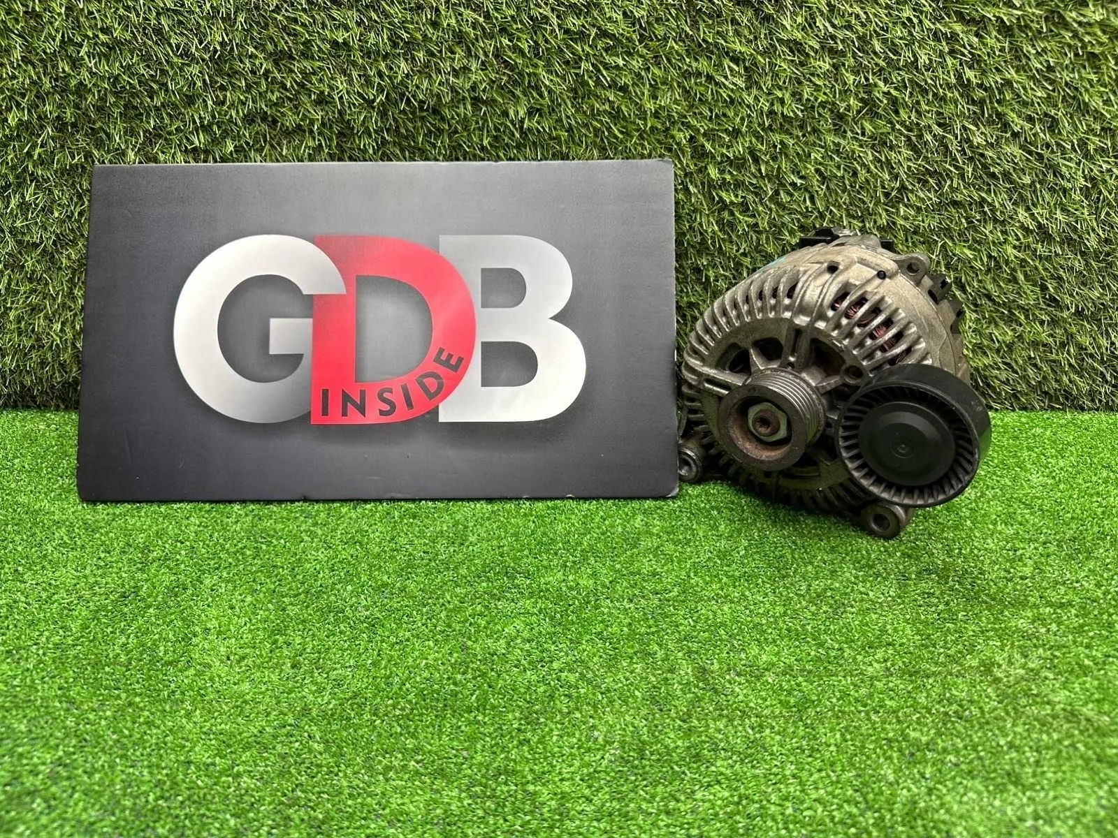 Генератор Bmw 6 Series 2003 12317540992 E63 N62B44A