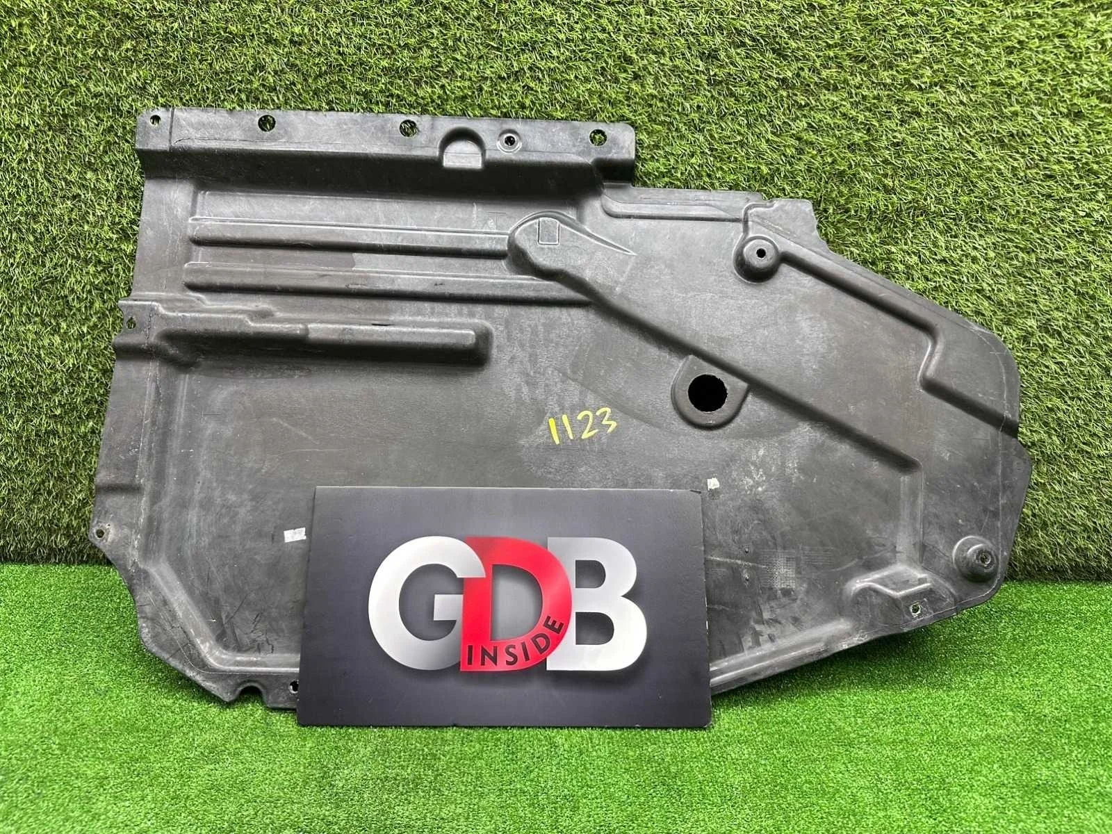 Защита днища BMW X5 2010 51757158406 E70 N55B30A, правая