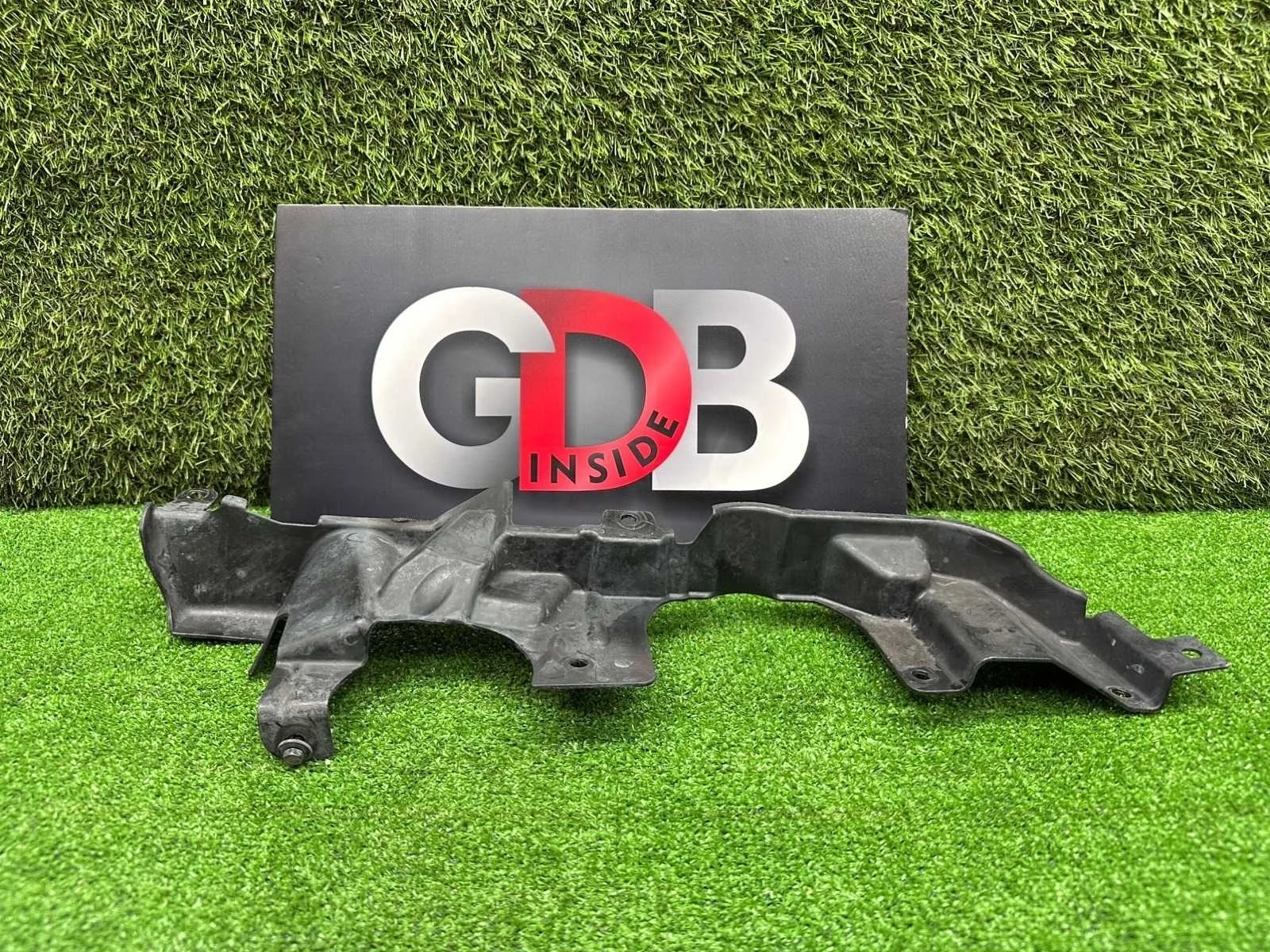 Пыльник рулевой рейки BMW X5 2010 51757160237 E70 N55B30A, левый