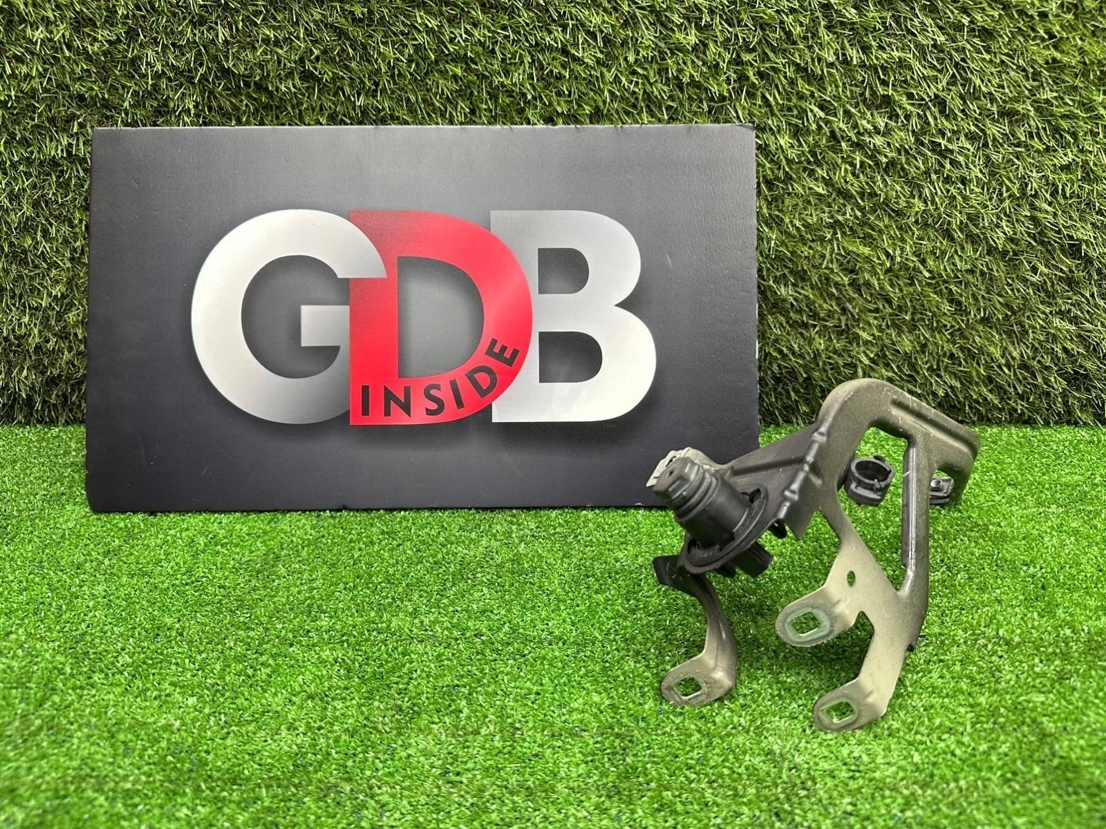 Крепление крыла BMW 5 series 2011 41357207210 F11 N52B25AF, переднее правое