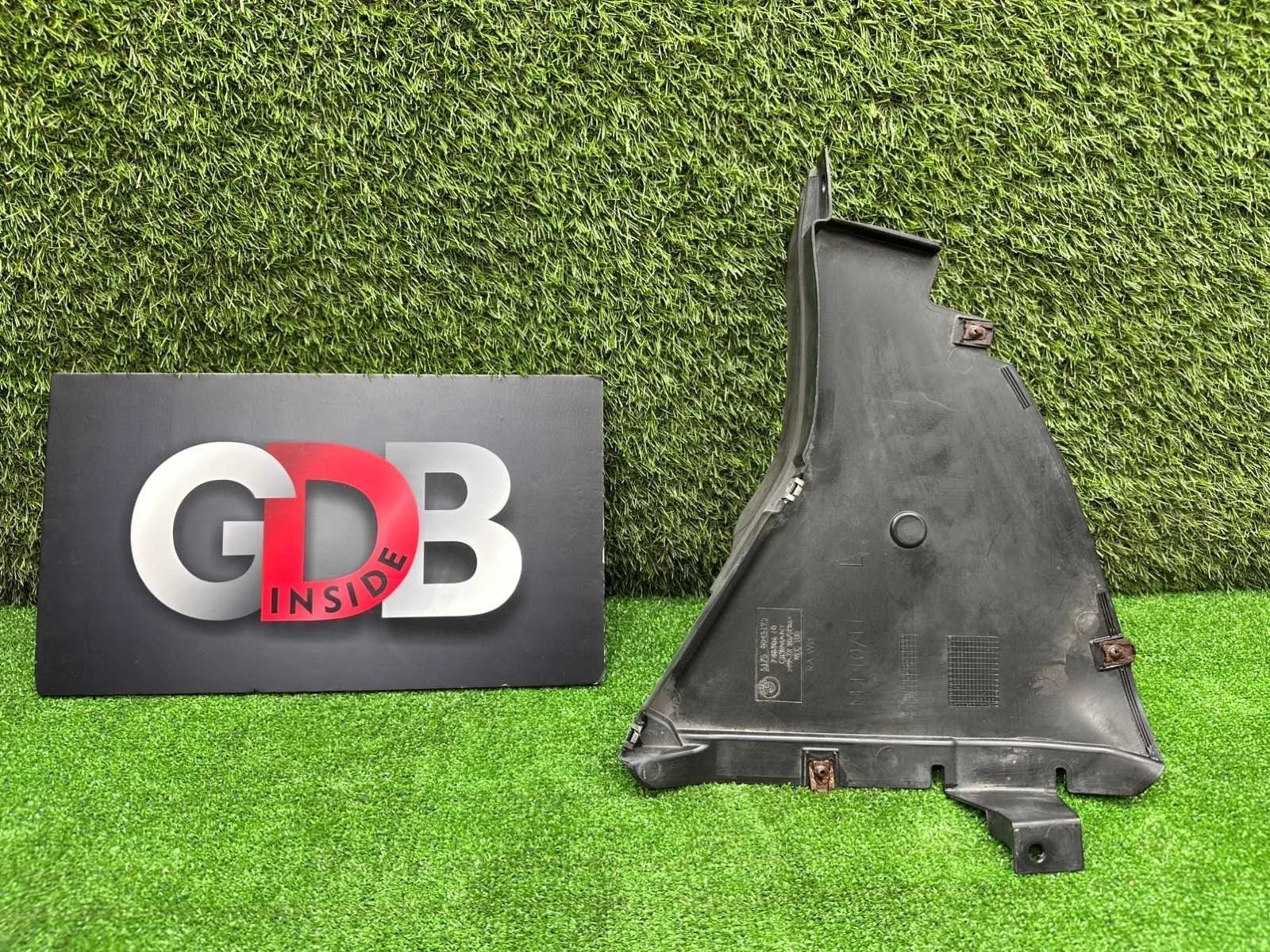 Подкрылок нижний BMW 5 series 2011 51758045195 F11 N52B25AF, передний левый