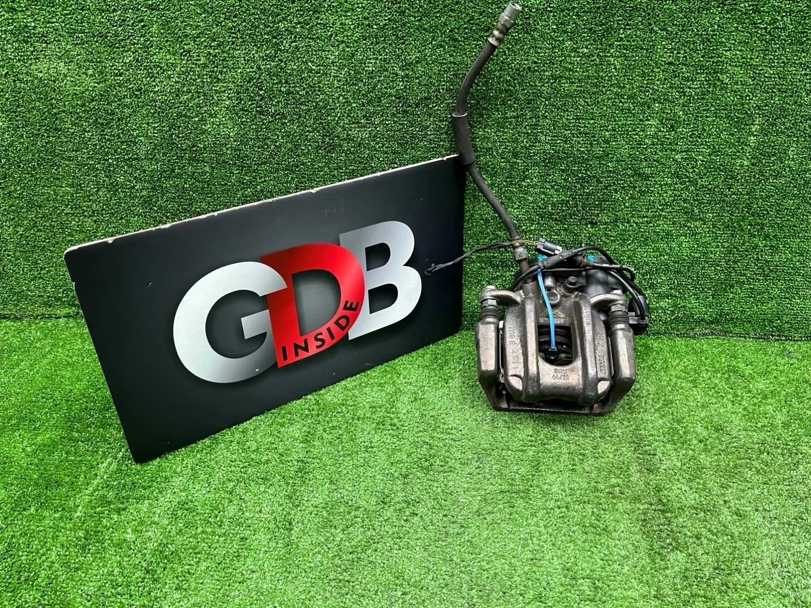 Суппорт BMW 5 series 2011 34216793042 F10 N20B20B, задний правый