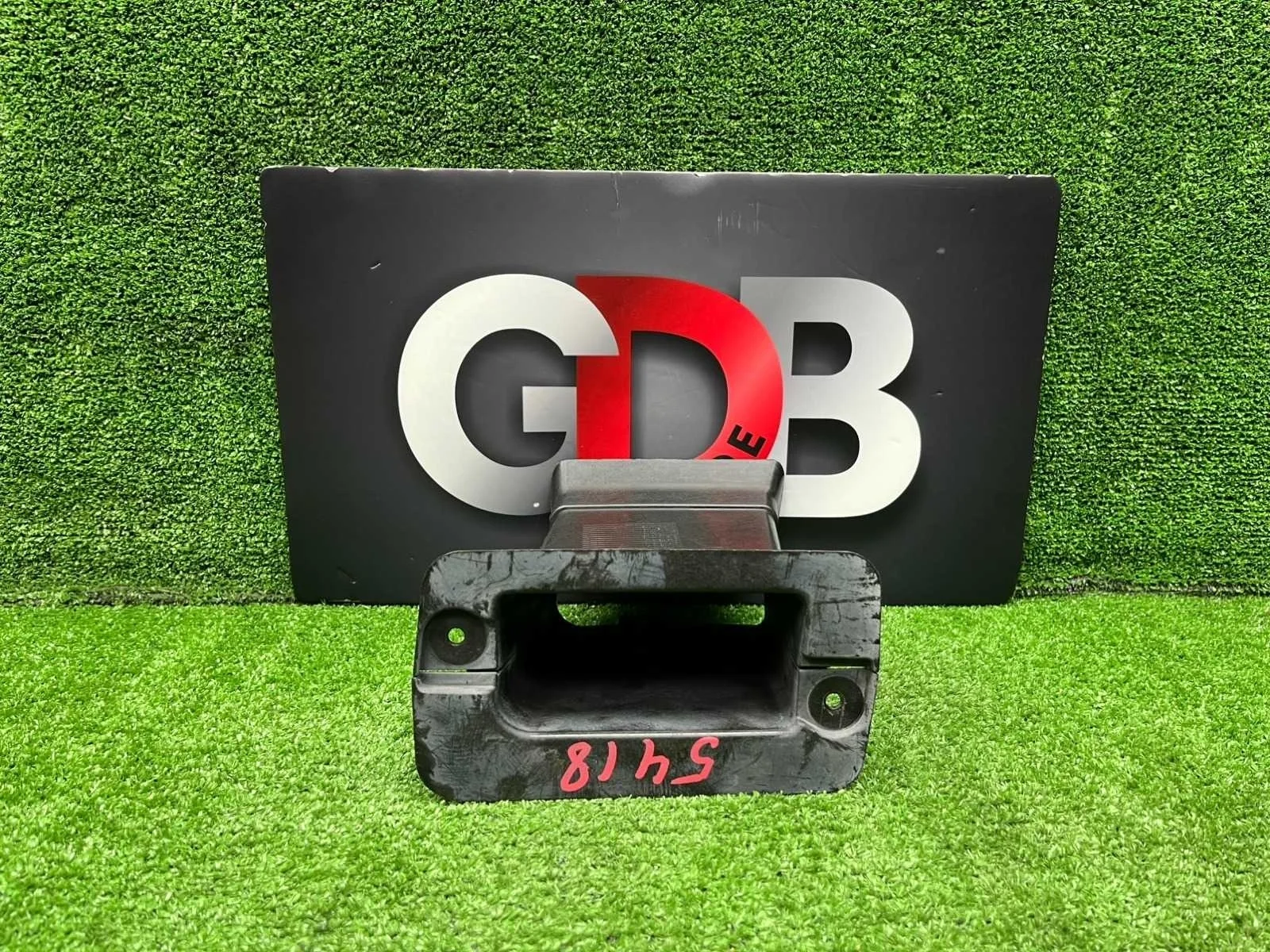 Воздуховод охлаждения тормозов Bmw 5 Series 2011 51757185168 F10 N20B20B, передний правый