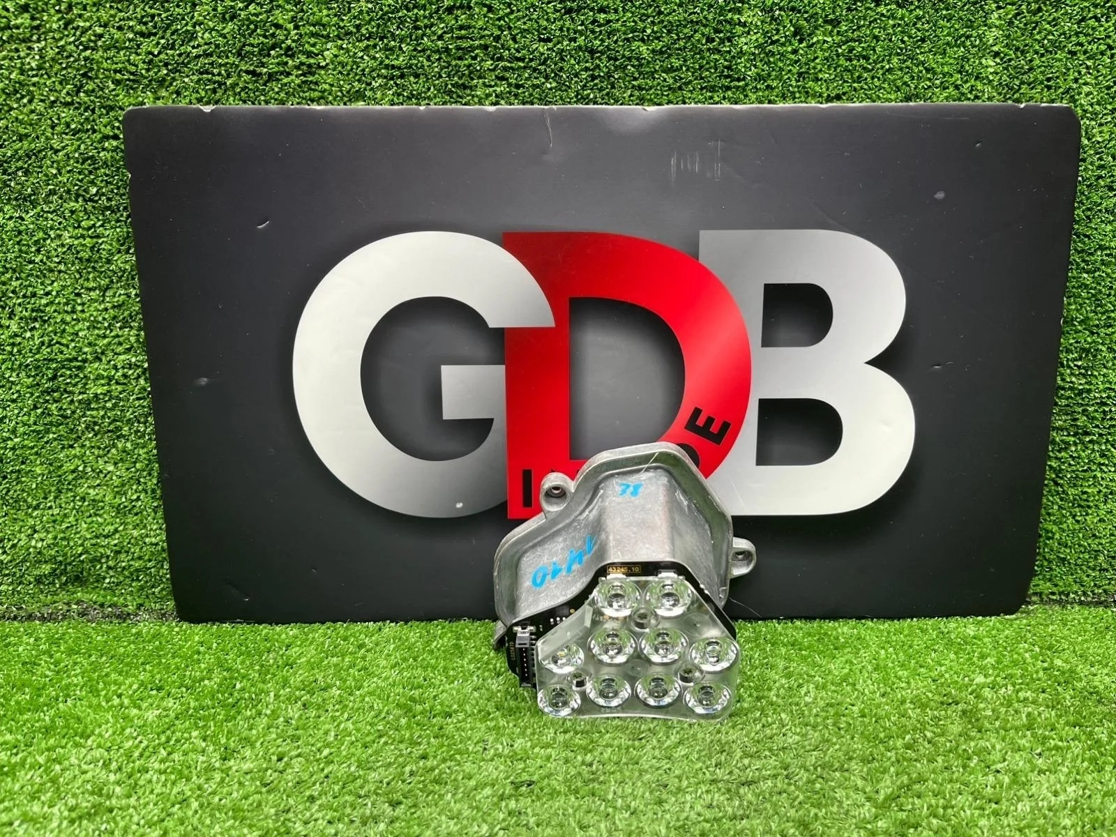 Указатель поворота BMW 5 series 26.11.2010 63117271902 F11 N52B25AF, передний правый