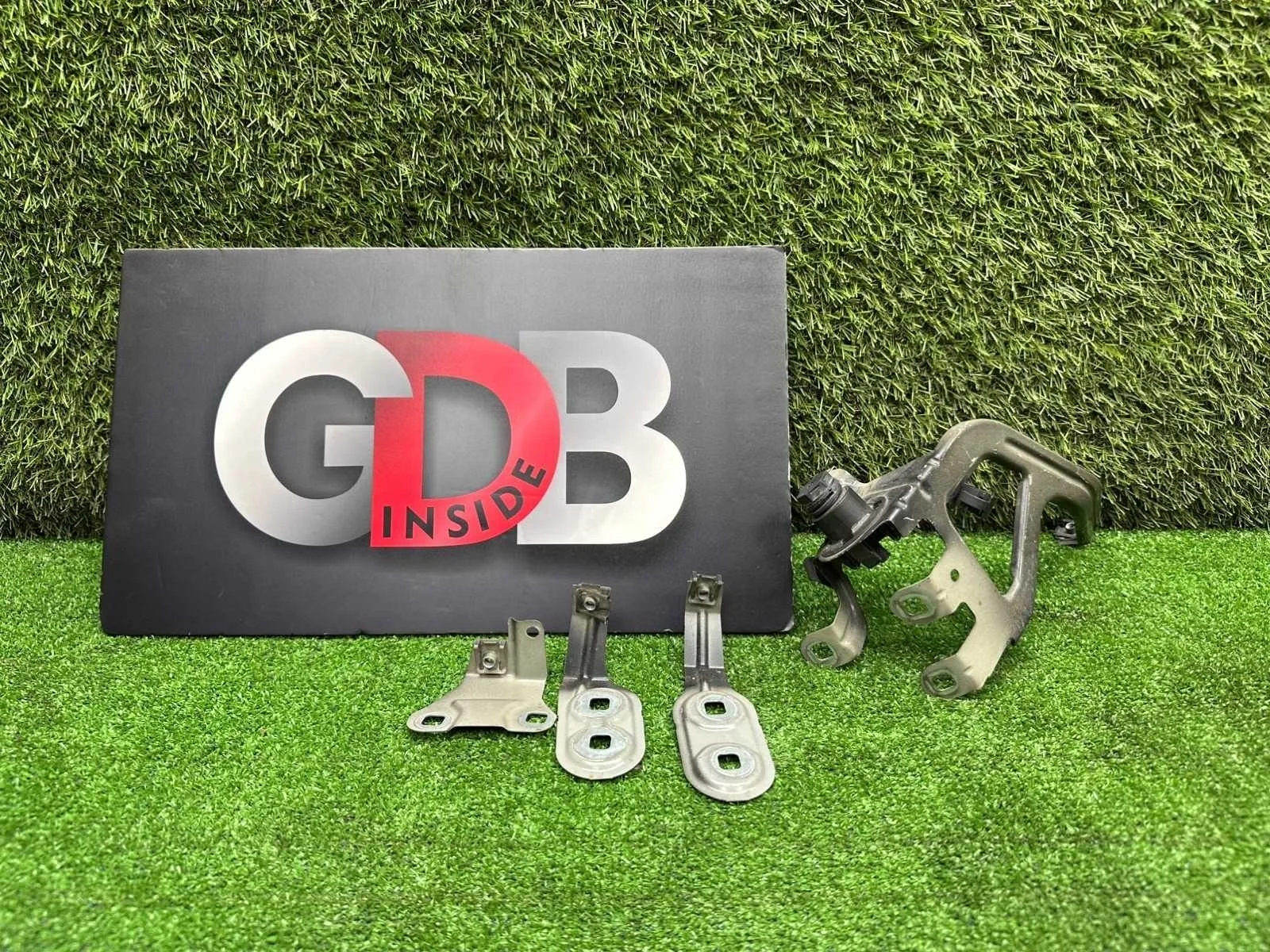 Кронштейн крыла BMW 5 series 2011 41357207210 F11 N52B25AF, передний правый