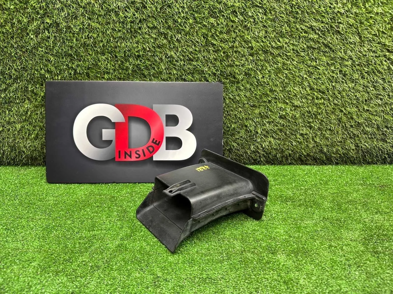 Воздуховод охлаждения тормозов BMW 5 series 2011 51757185167 F11 N52B25AF, передний левый