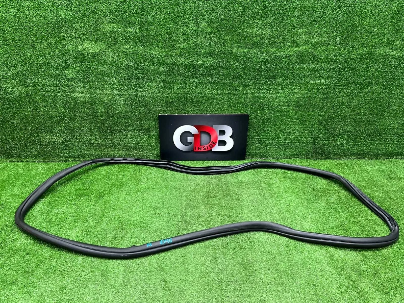 Уплотнитель проема двери BMW 3 series 2013 51727303967 F30 N20B20B, задний