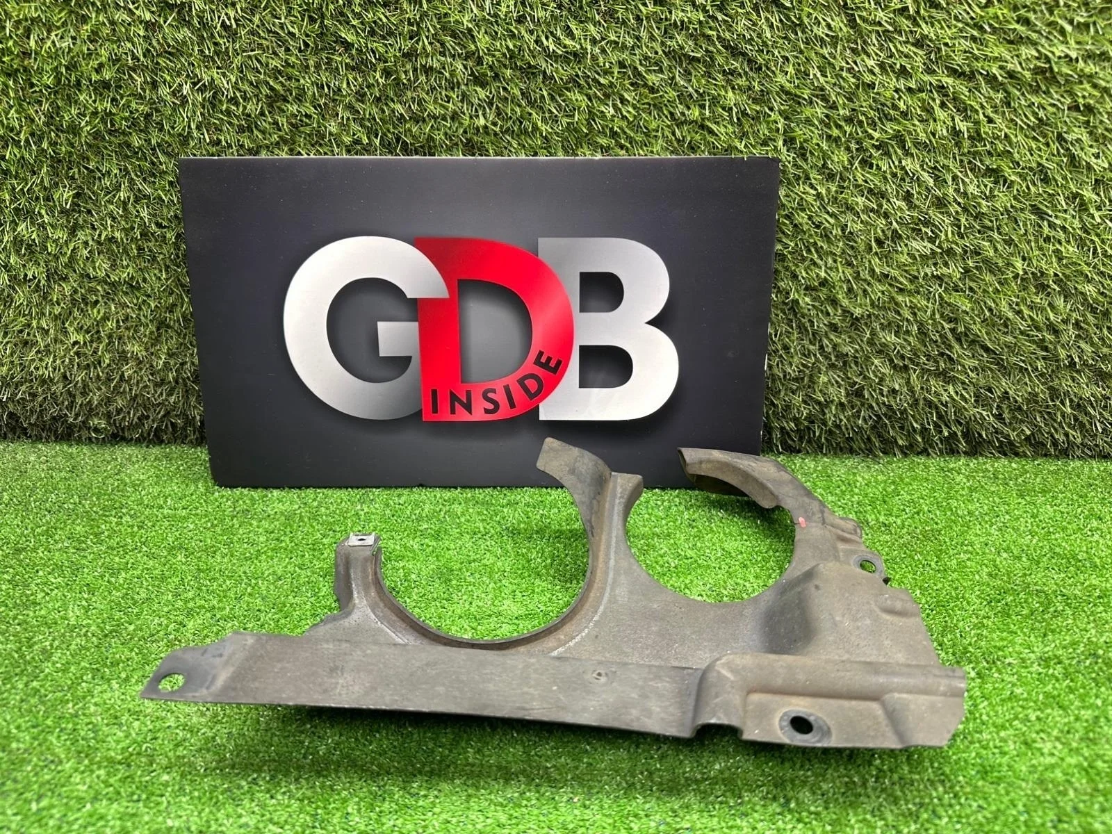 Пыльник ДВС BMW X1 2011 51712990817 E84 N20B20A