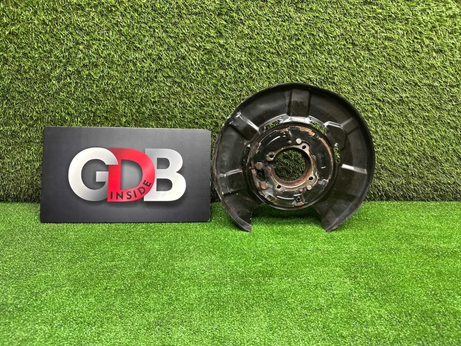 Кулак поворотный BMW X1 2011 33326788050 E84 N20B20A, задний правый