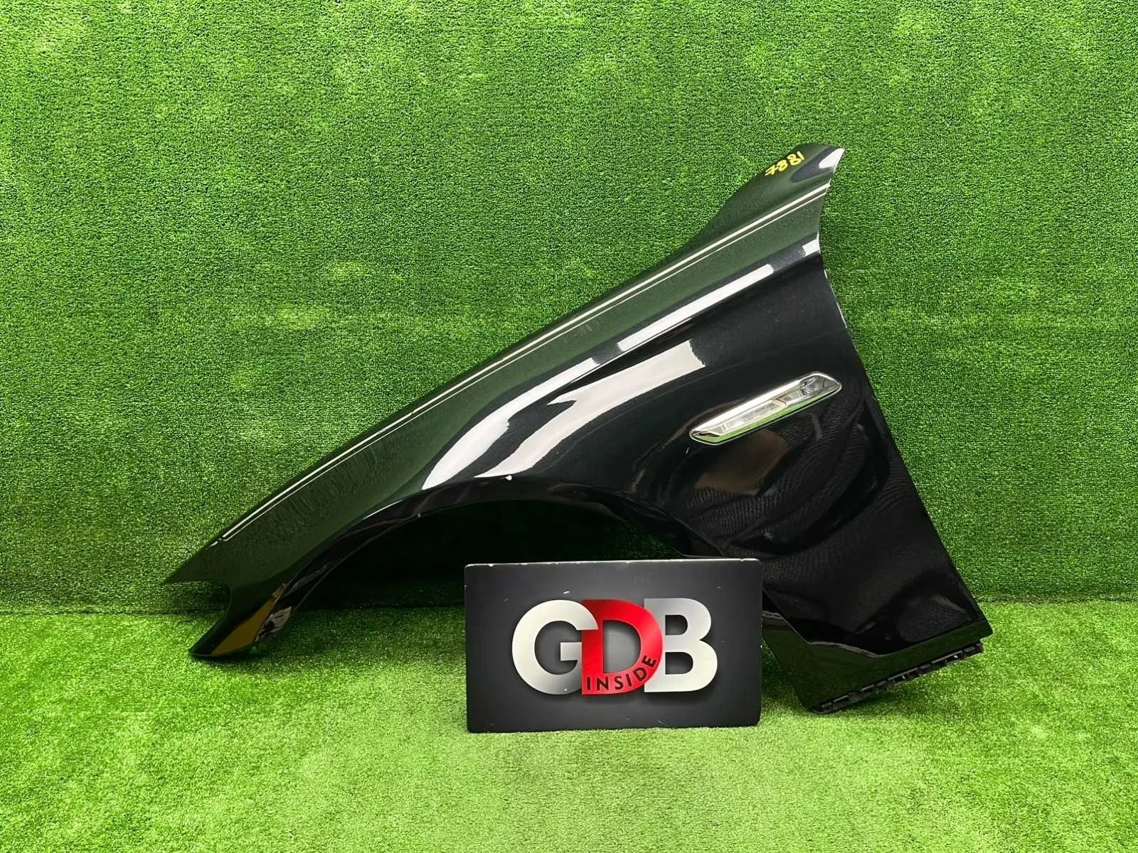 Крыло BMW 5 series 2011 41357248659 F11 N52B25AF, переднее левое