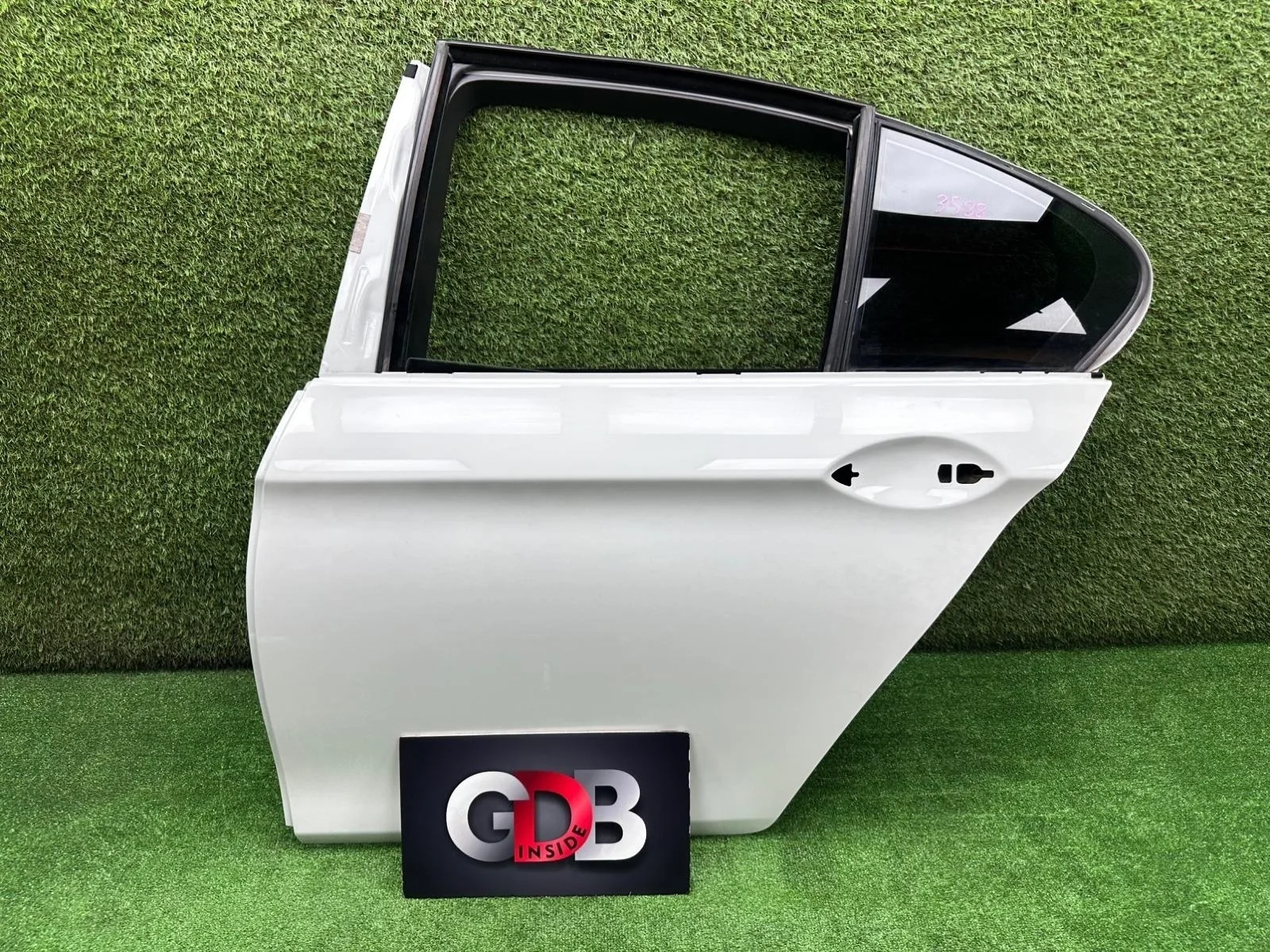 Дверь BMW 5 series 20.02.2013 41007206113 F10 N20B20B, задняя левая