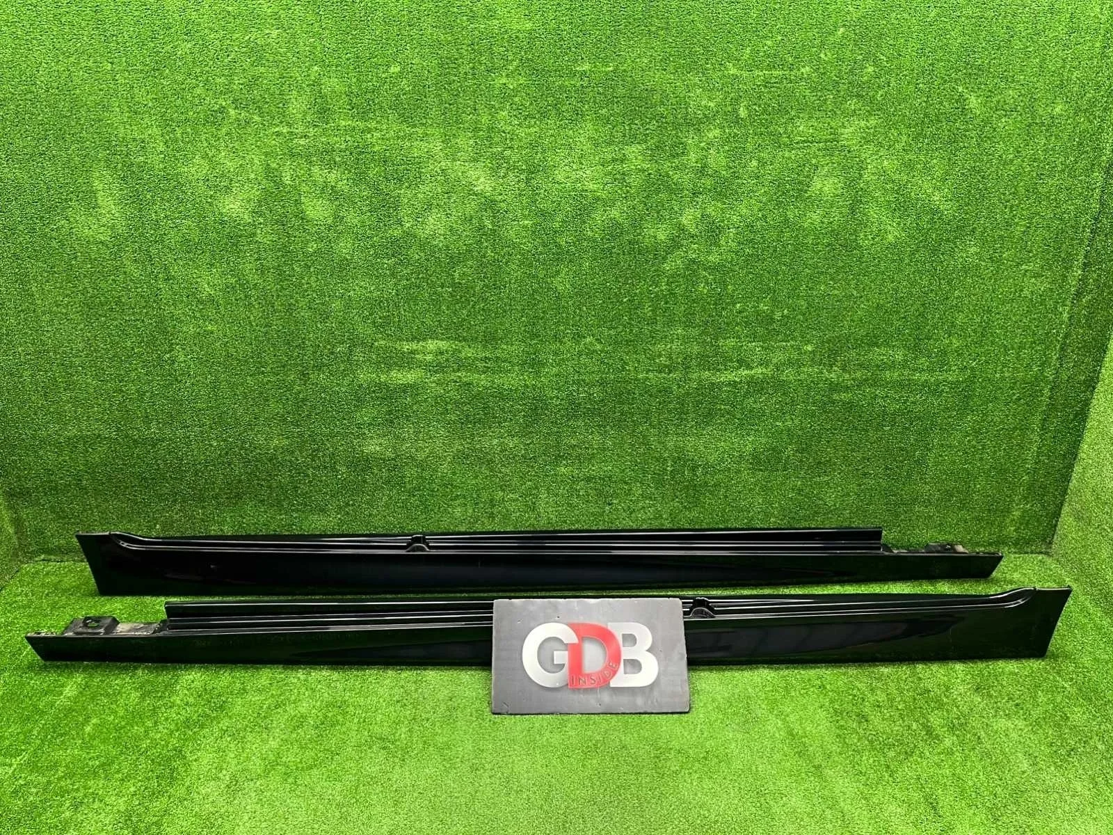 Накладки порогов M BMW 5 series 2011 51778048685 F11 N52B25AF