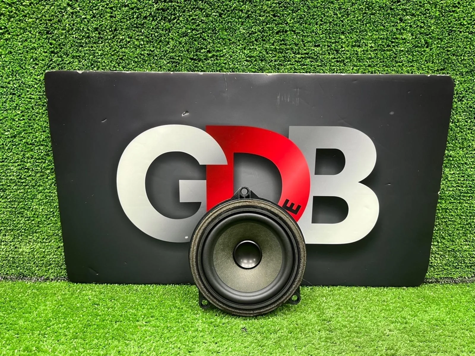 Динамик BMW 1 series 21.04.2012 65139209183 F20 N13B16A