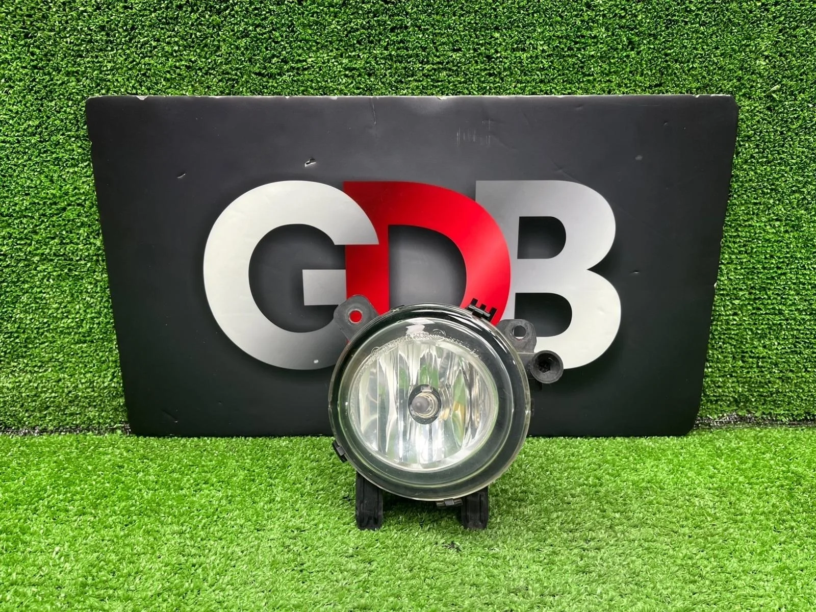 Фара противотуманная (ПТФ) BMW 3 series 2013 63177248912 F30 N20B20B, передняя правая