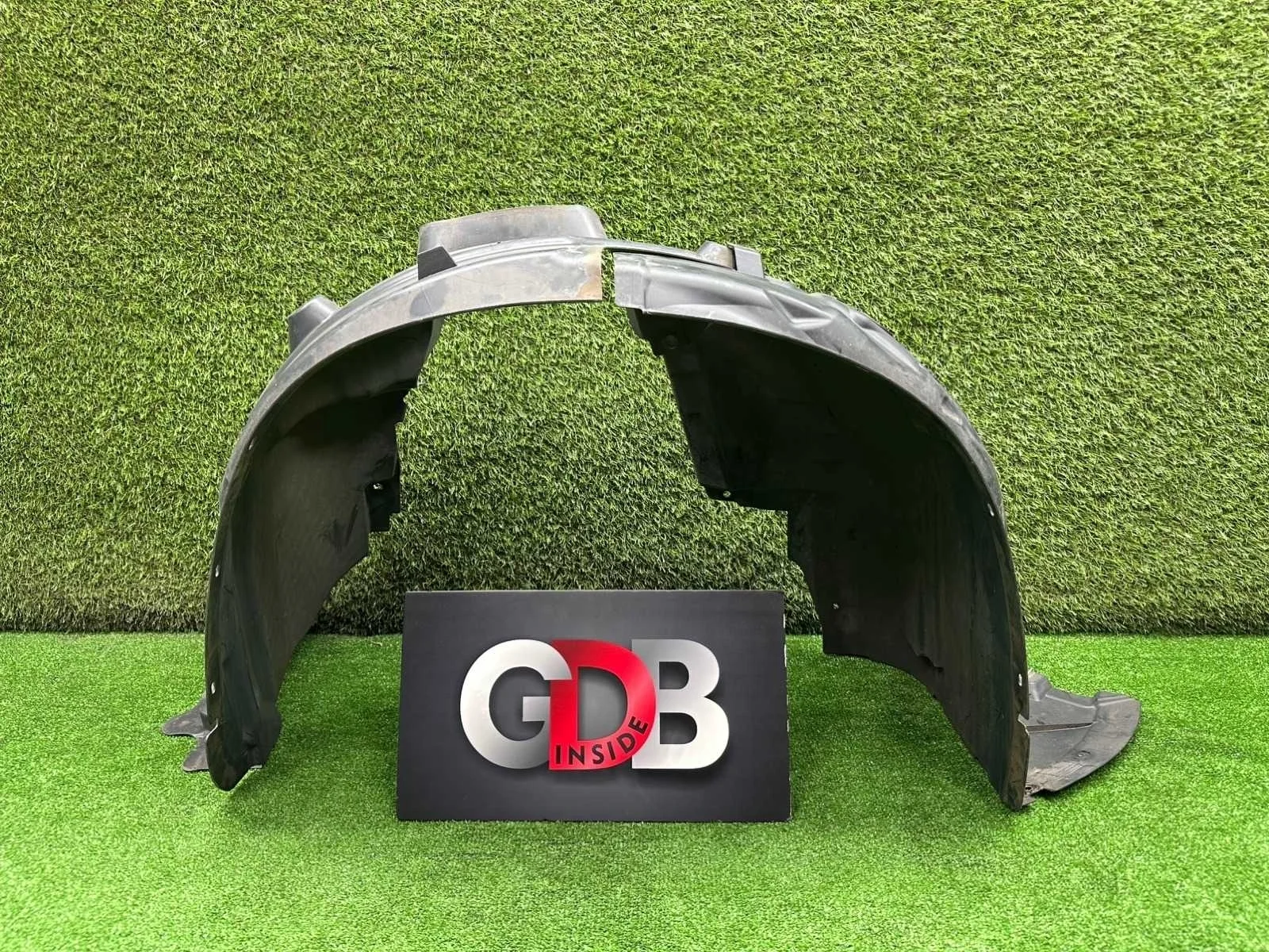 Подкрылок BMW X1 2011 51717290160 E84 N20B20A, передний правый