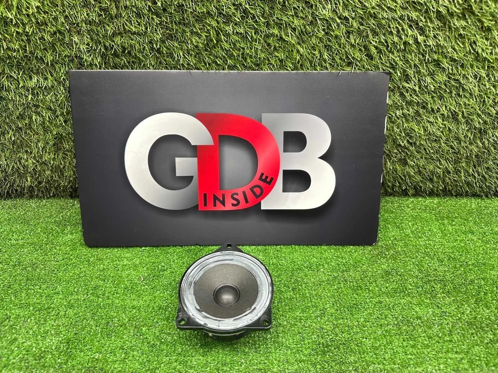 Динамик Bmw 7 Series 30.01.2007 65139143153 E65 N62B40A