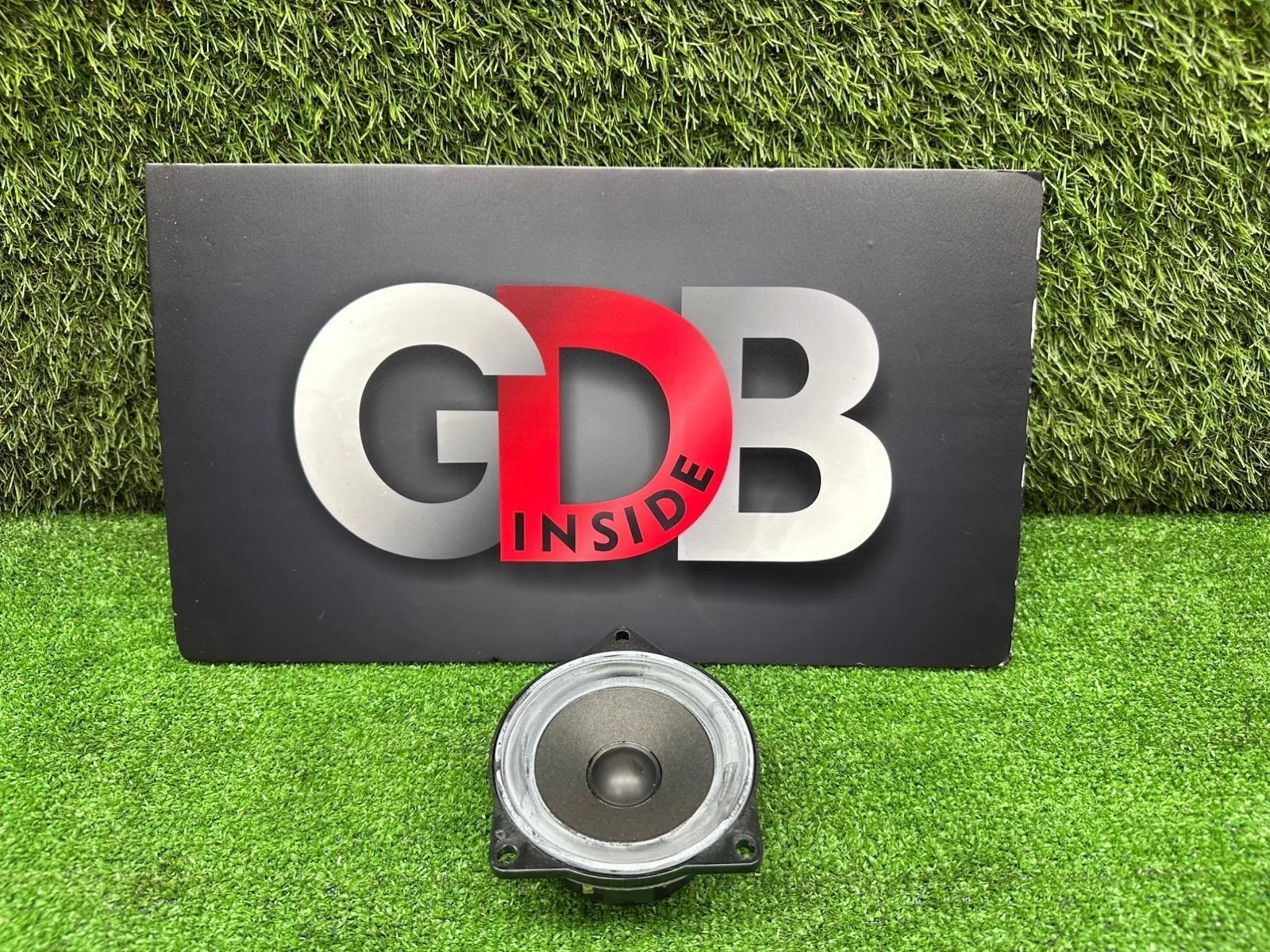 Динамик Bmw 7 Series 30.01.2007 65139143153 E65 N62B40A