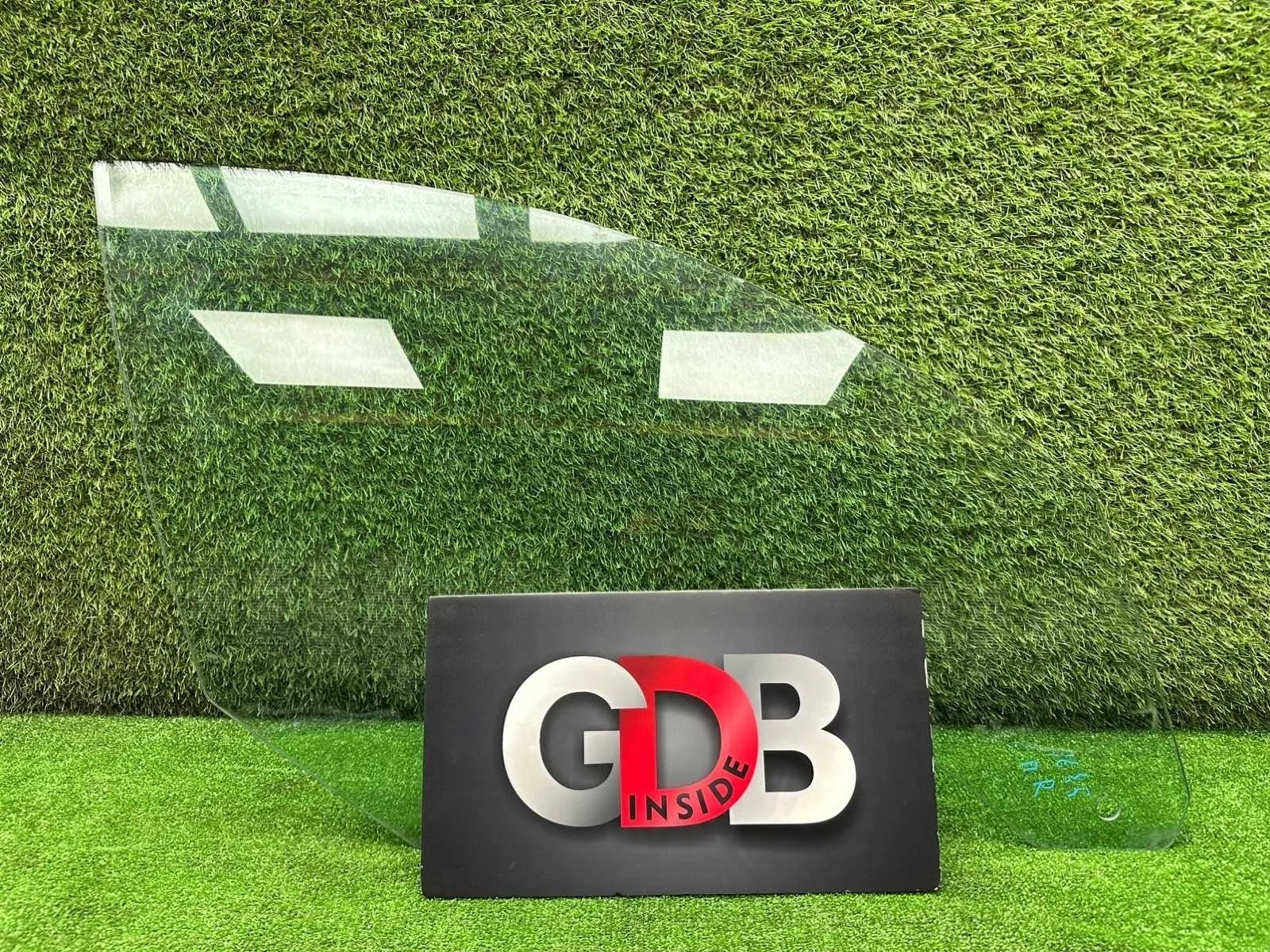 Стекло двери BMW 7 series 30.01.2007 51338223840 E65 N62B40A, переднее правое