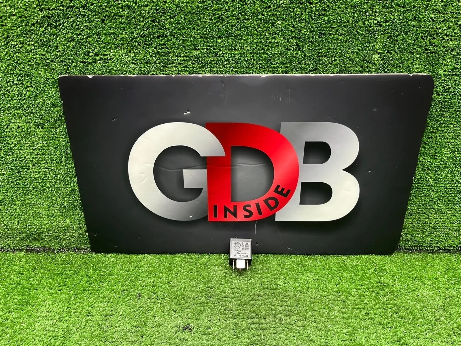 Реле BMW 5 series 2011 61366901469 F10 N20B20B