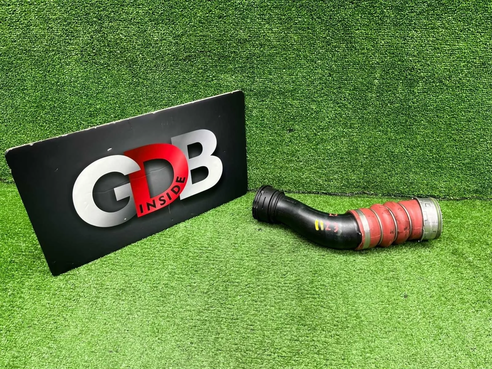 Патрубок интеркулера Bmw X5 2010 13717583716 E70 N55B30A