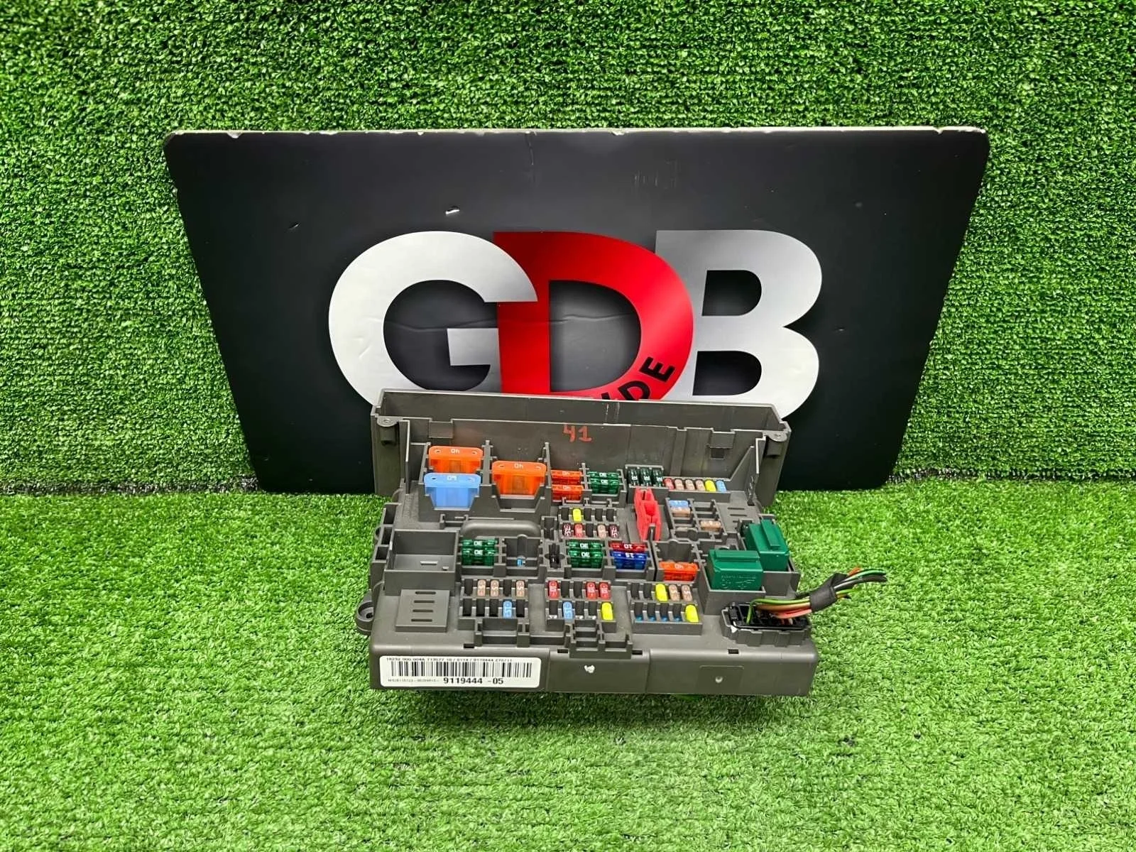 Блок предохранителей Bmw X1 2011 61149119445 E84 N20B20A