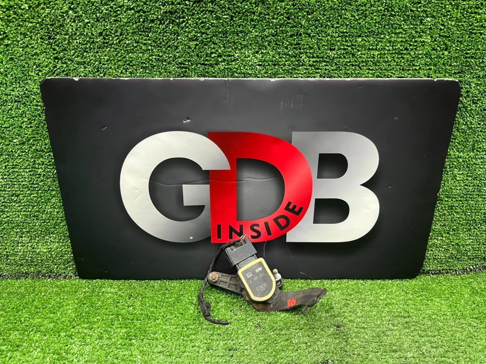 Датчик положения кузова BMW 6 Series 2006 37146784696 E64 N62B48B