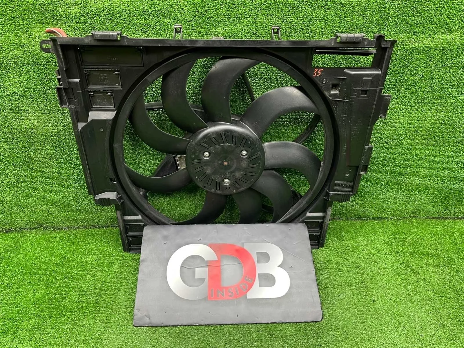 Вентилятор радиатора BMW 5 series 2011 17418642161 F10 N20B20B