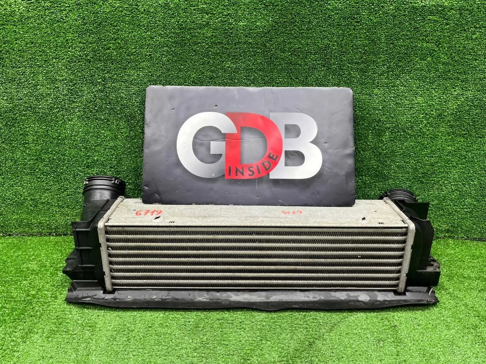 Интеркулер BMW X1 2011 17517624146 E84 N20B20A