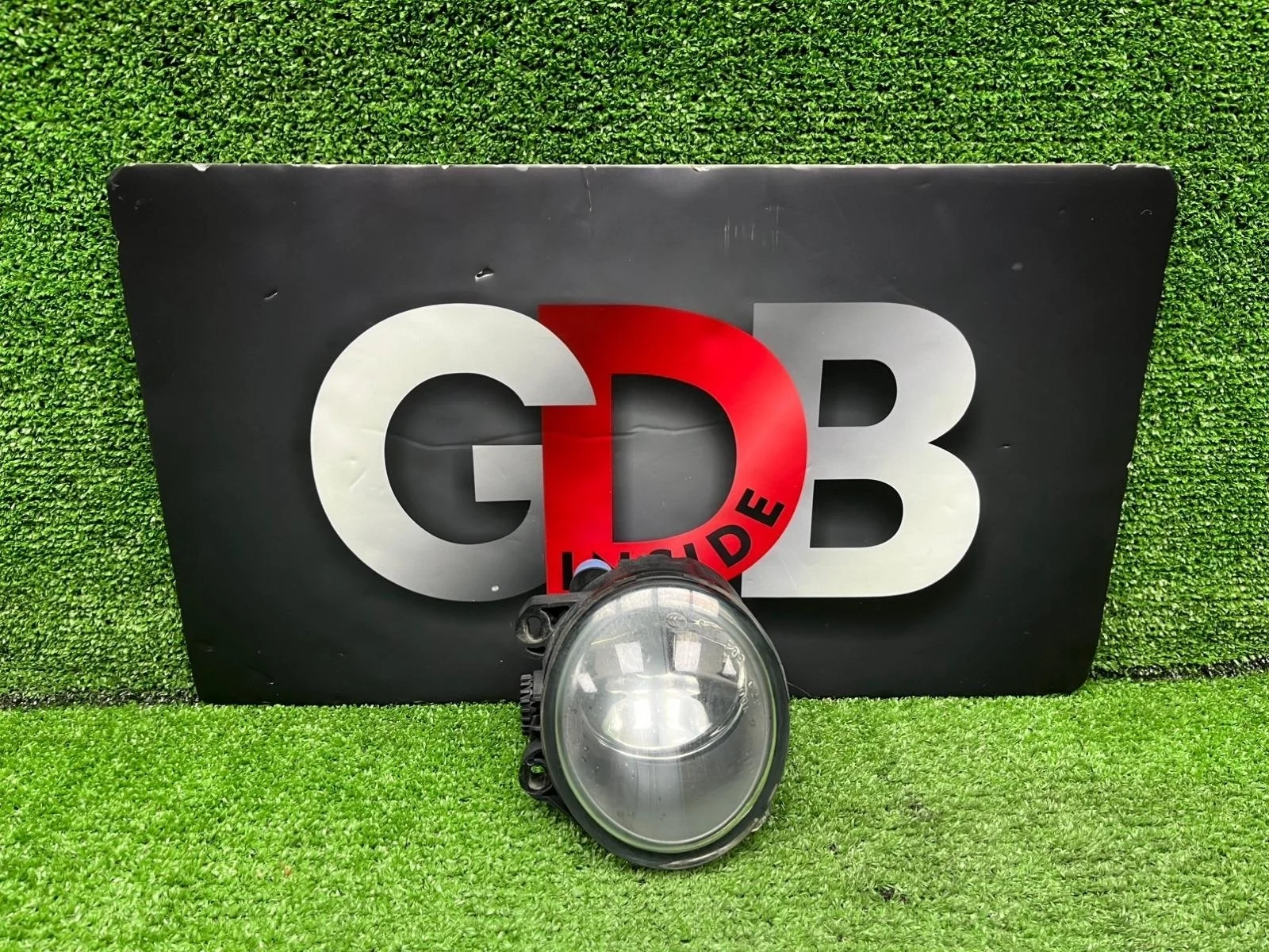 Фара противотуманная (ПТФ) BMW 5 series 23.09.2010 63177839866 F11 N52B25AF, передняя правая