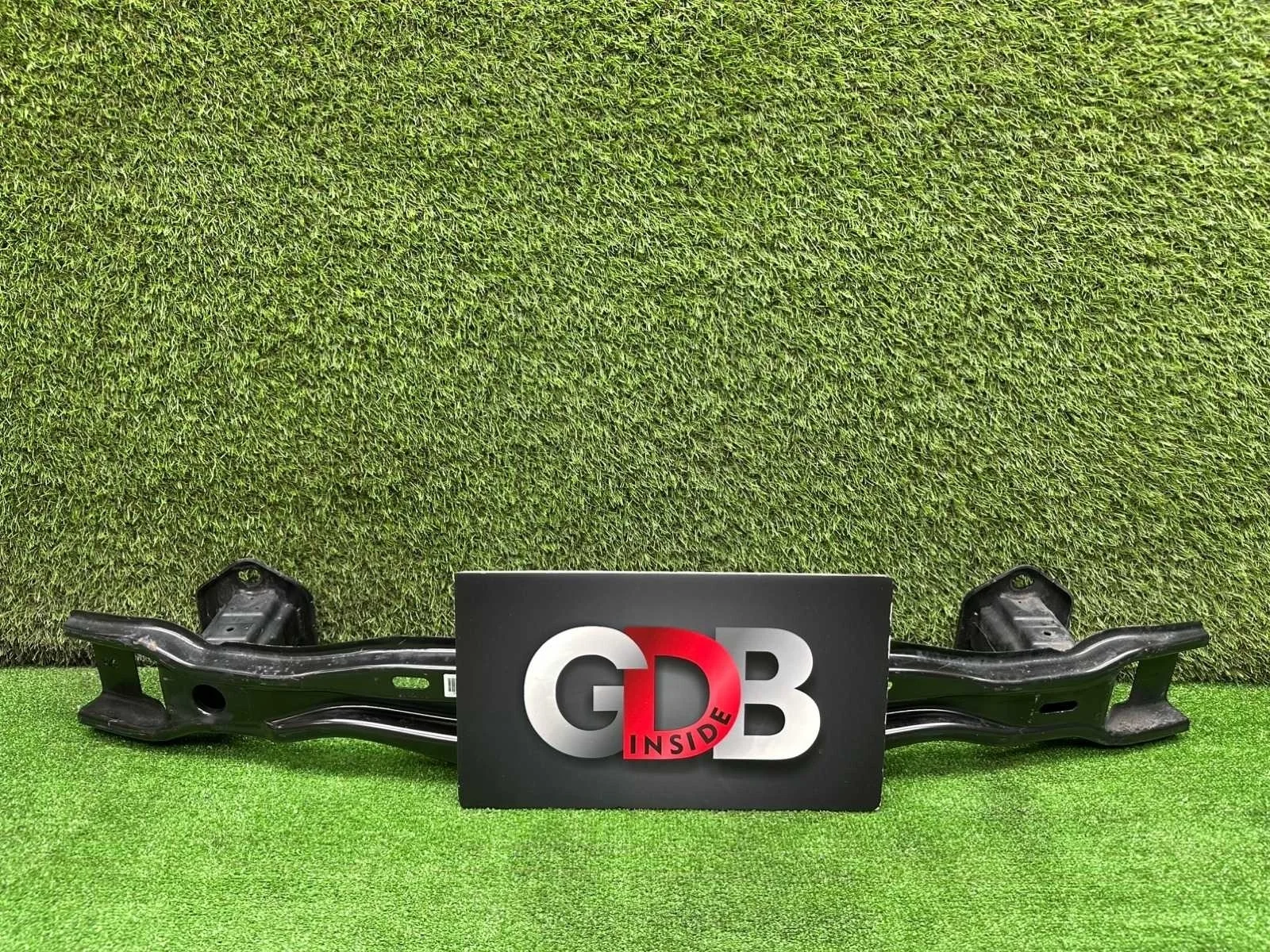 Усилитель бампера BMW 3 series 2013 51127256927 F30 N20B20B, передний