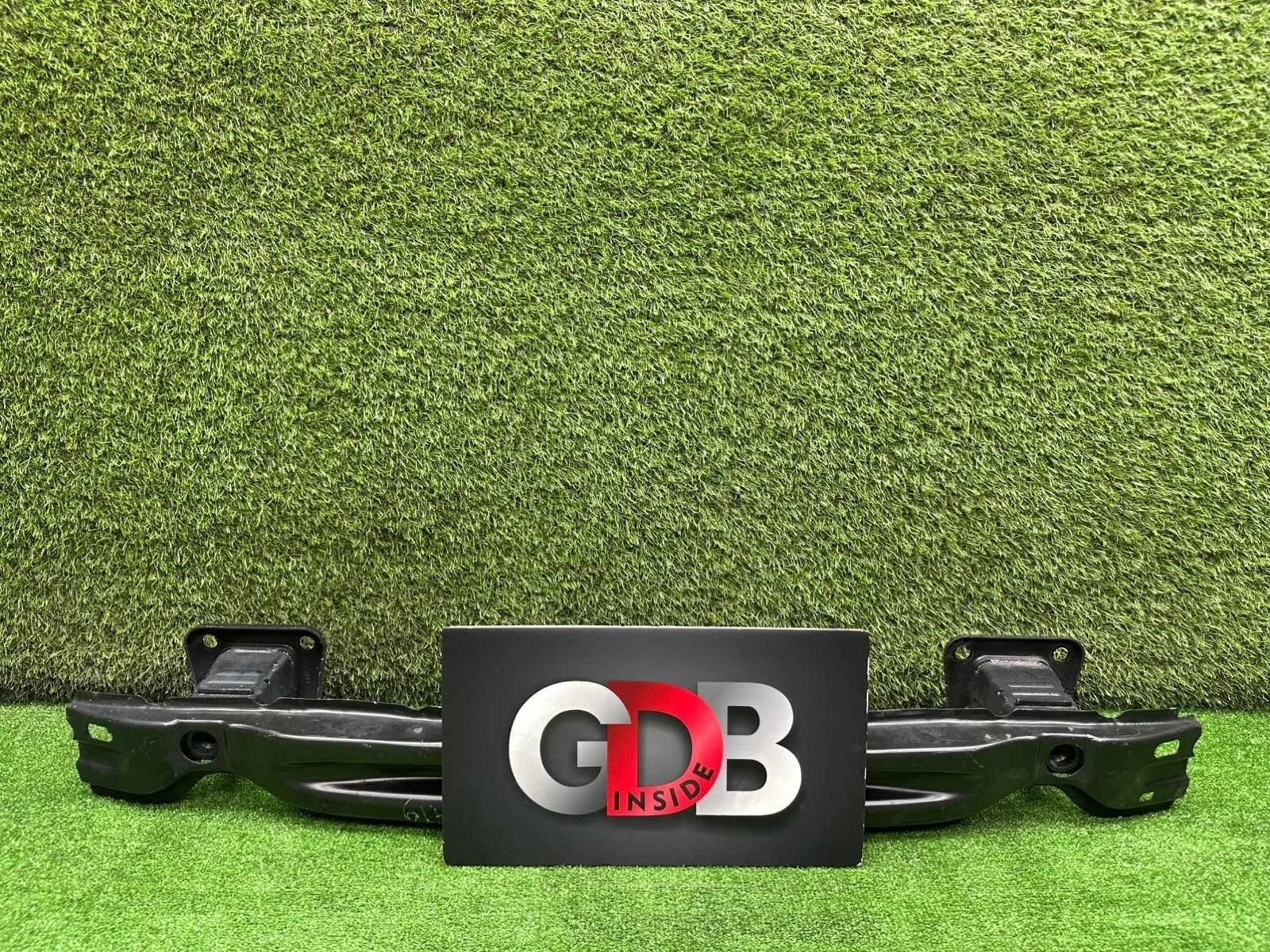 Усилитель бампера BMW X1 2011 51122990162 E84 N20B20A, задний