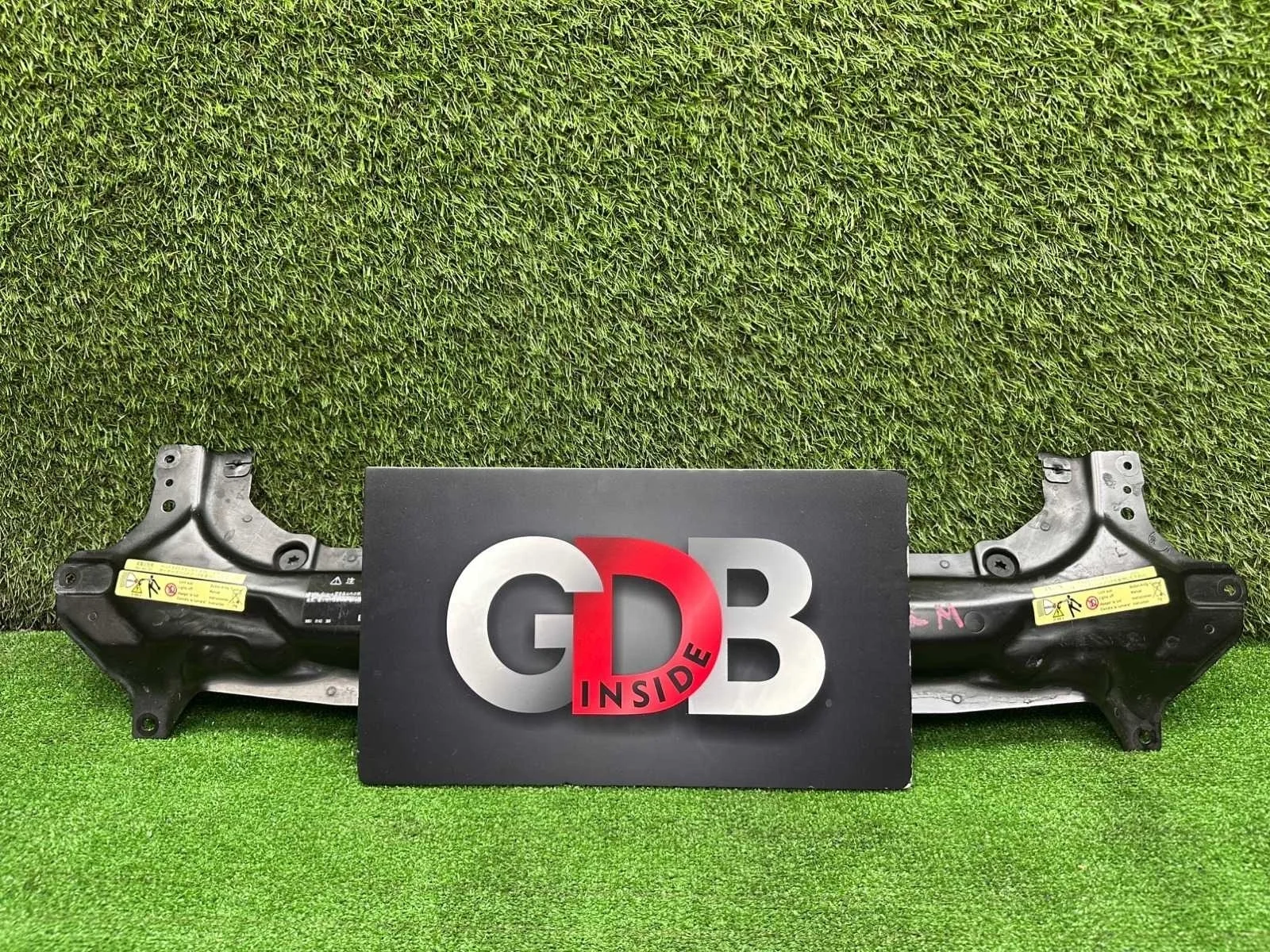 Верхняя планка телевизора BMW 7 series 2007 51717022966 E65 N62B40A