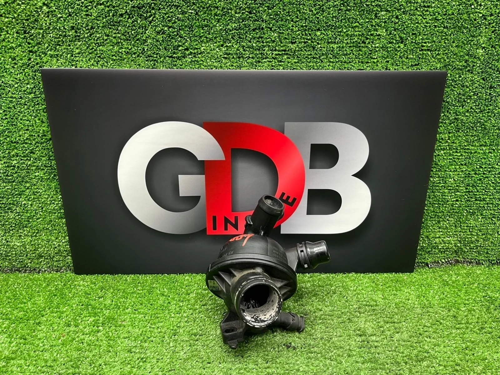 Термостат BMW 5 series 2011 11538671517 F11 N52B25AF