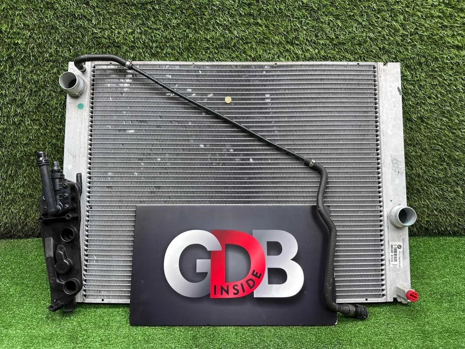 Радиатор ДВС Bmw 6 Series 2003 17117585440 E63 N62B44A