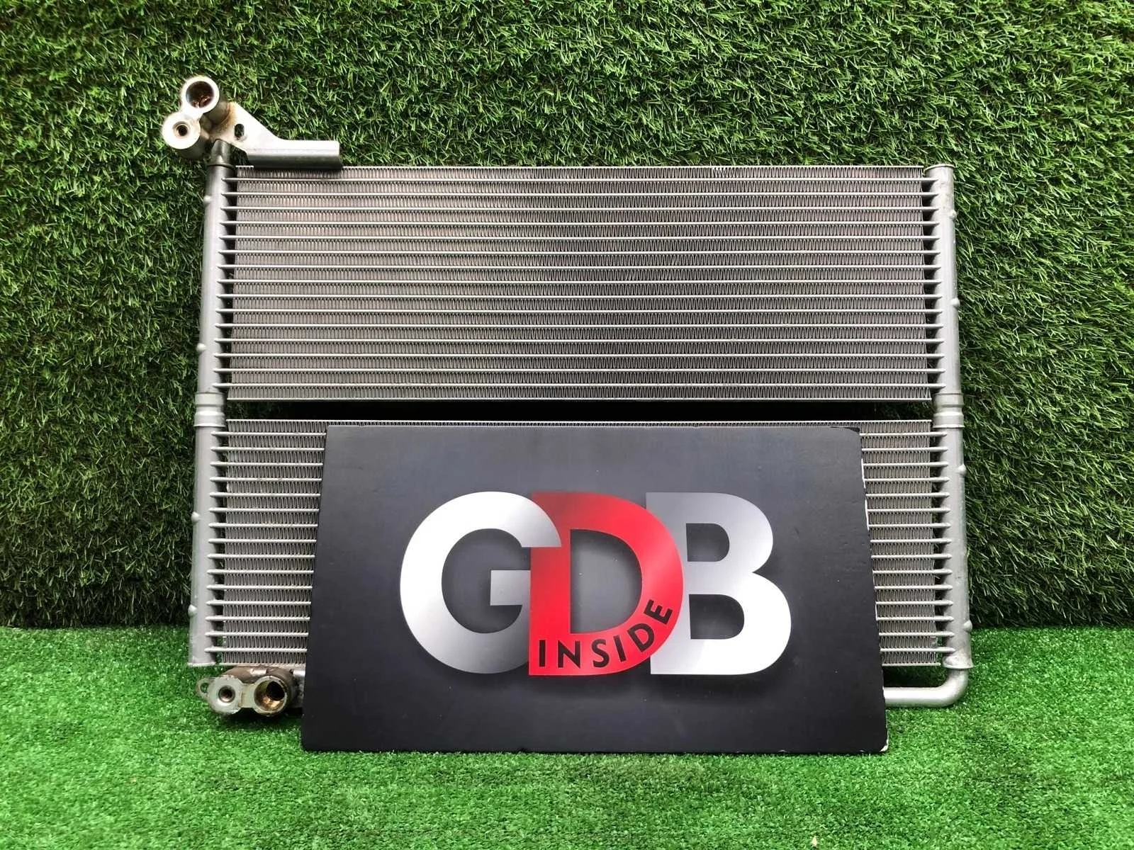 Радиатор масляный BMW 7 series 2007 17217534913 E65 N62B40A