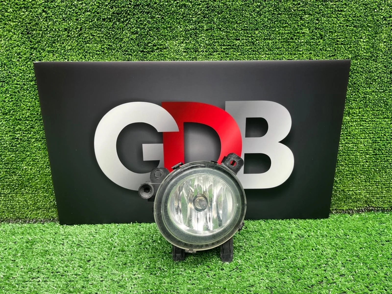 Фара противотуманная (ПТФ) BMW 3 series 29.10.2012 63177248911 F30 N20B20B, передняя левая