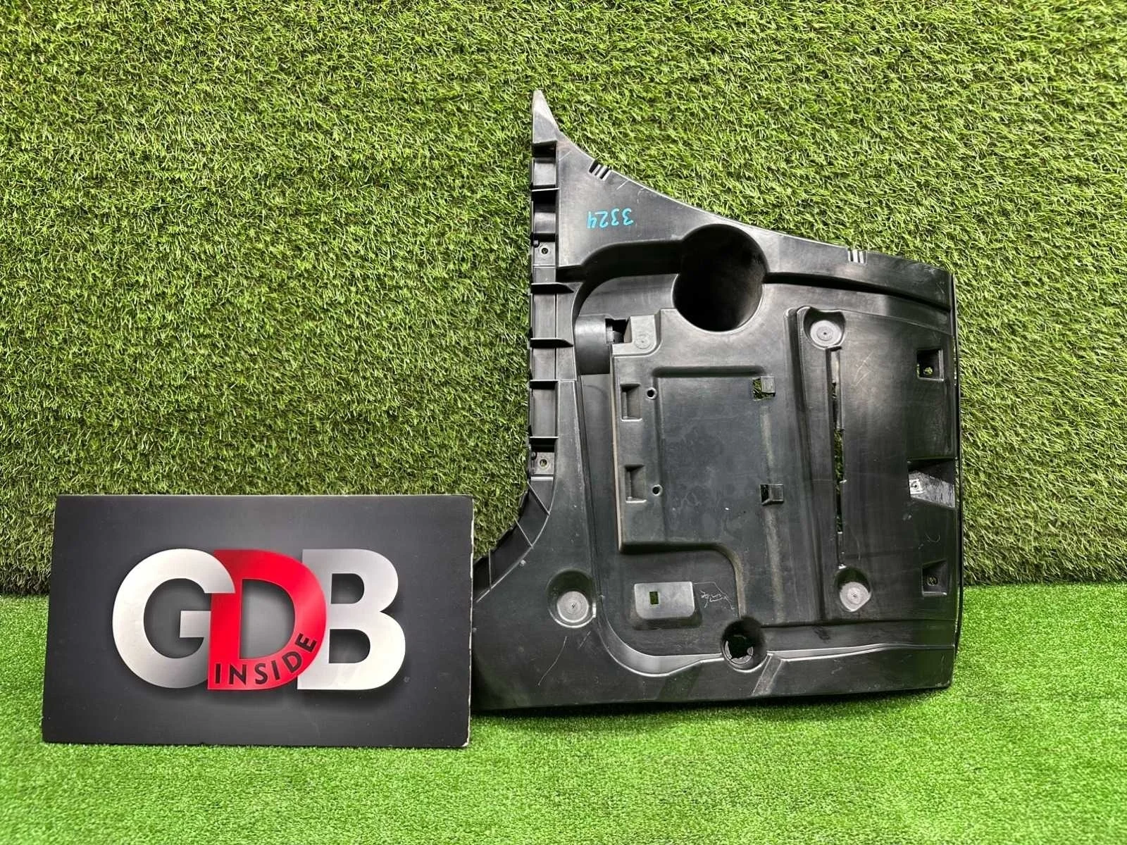 Кронштейн бампера Bmw 7 Series 08.05.2013 51127183886 F01 N55B30A, задний правый