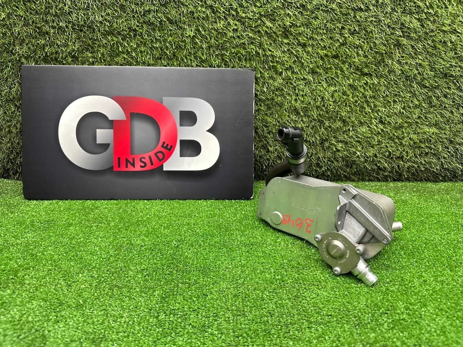 Теплообменник BMW X1 04.07.2011 17217551647 E84 N52B30A