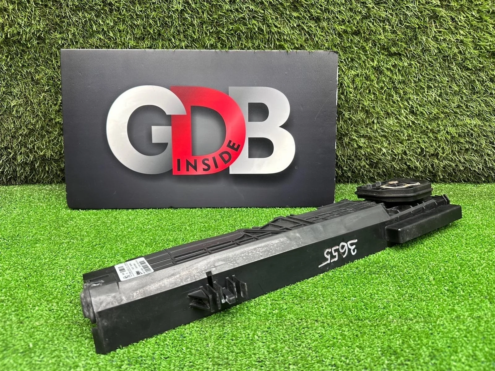 Рамка радиатора Bmw 3 Series 18.09.2013 17117600536 F30 N55B30A, левая