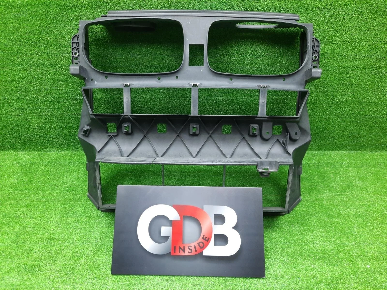 Воздуховод радиатора BMW X5 2010 51647222952 E70 N55B30A, передний