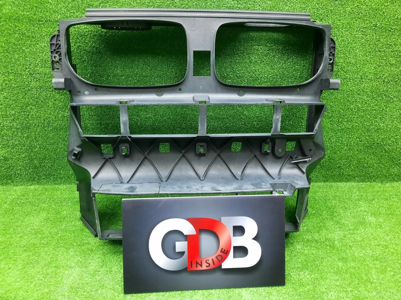 Воздуховод радиатора BMW X5 2010 51647222952 E70 N55B30A, передний