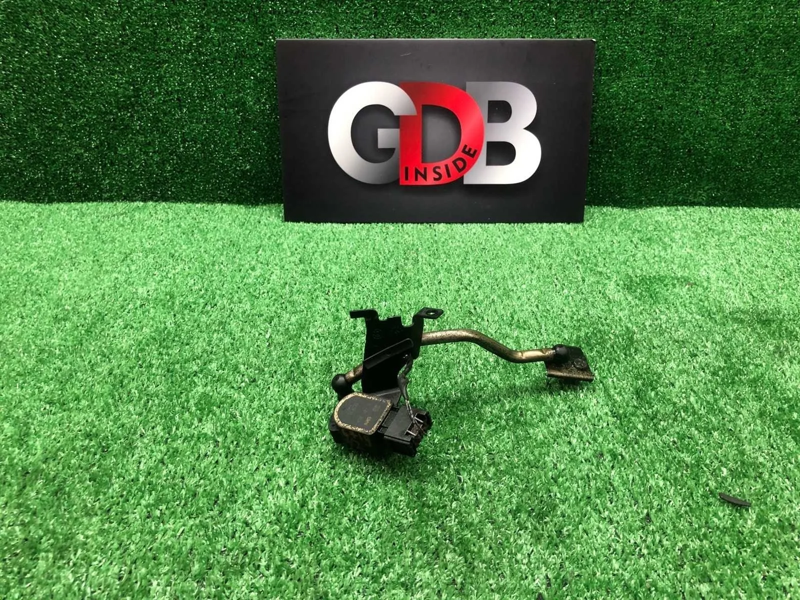 Датчик положения кузова Bmw X1 2011 37146853754 E84 N20B20A