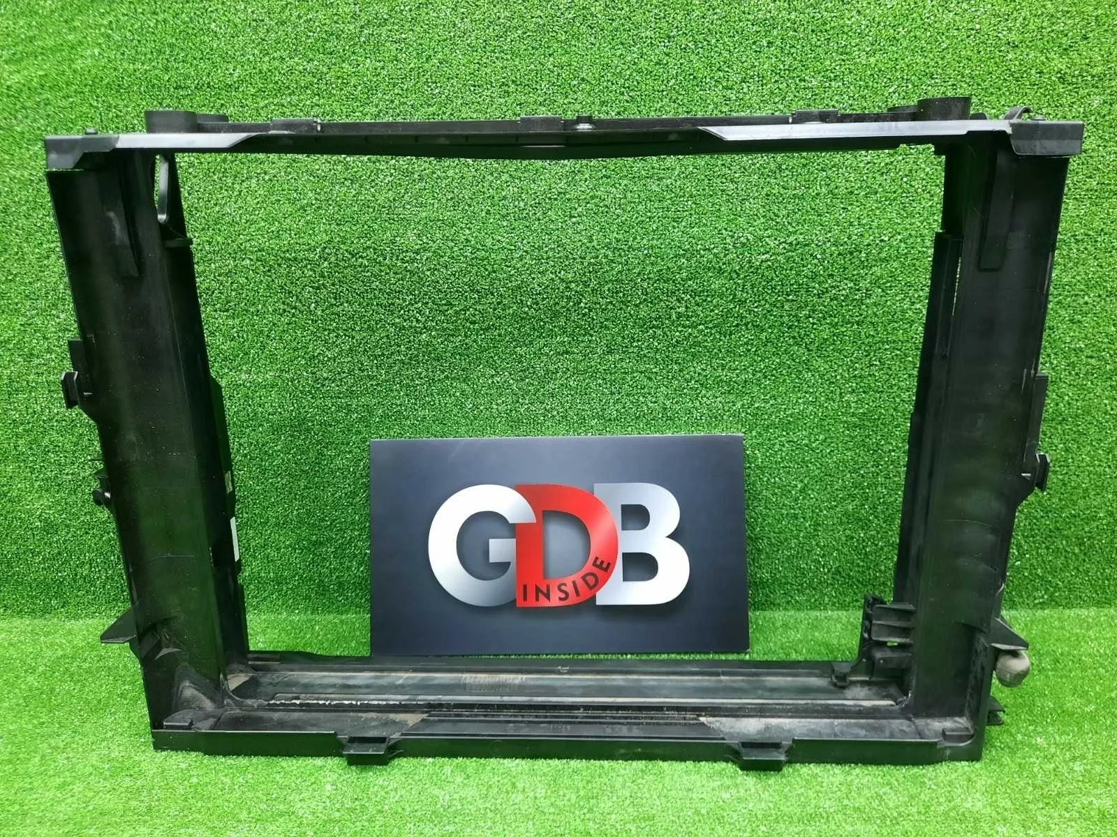 Рамка радиатора BMW 6 Series 2006 17117534902 E64 N62B48B, передняя