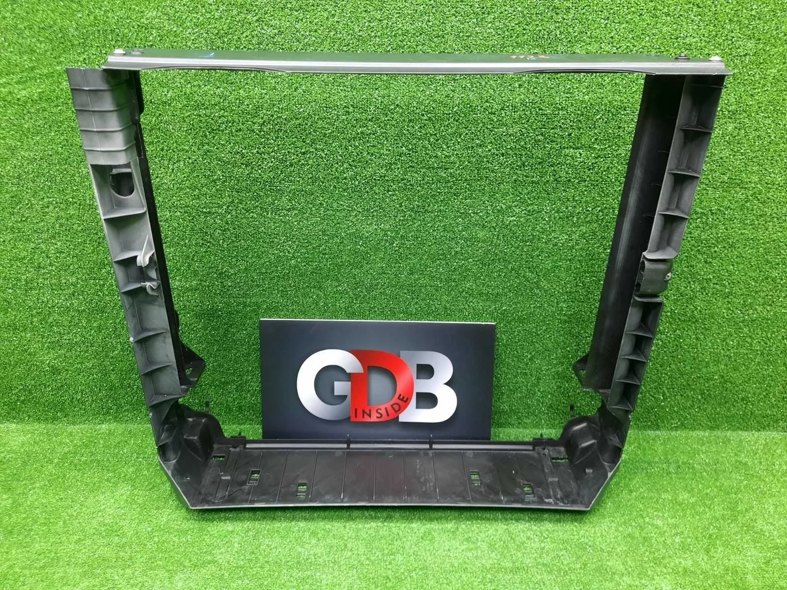 Рамка радиатора Bmw X5 2010 17118572188 E70 N55B30A, передняя