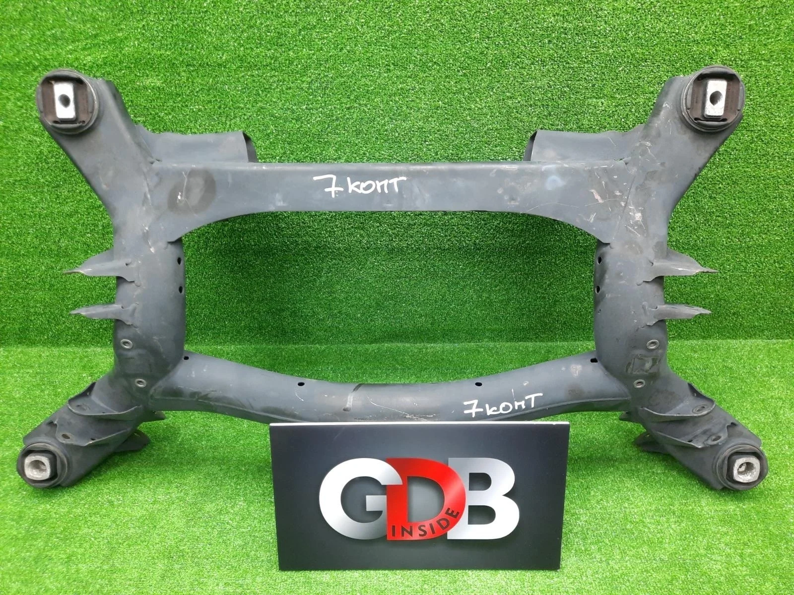 Подрамник BMW 3-Series 33316792505 F30, задний